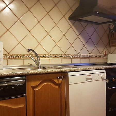 Гостьовий будинок Casa Rural El Casillo Del Abuelo Goyo Наварредонда-де-Ґредос Екстер'єр фото
