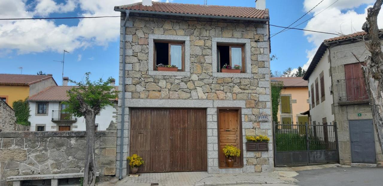 Гостьовий будинок Casa Rural El Casillo Del Abuelo Goyo Наварредонда-де-Ґредос Екстер'єр фото